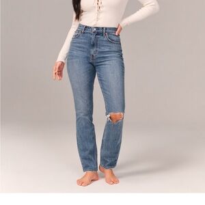 Curve Love Ultra High Rise 90s Slim Straight Jean